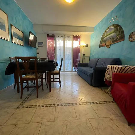 I Ventagli 50 Mt Dal Mare